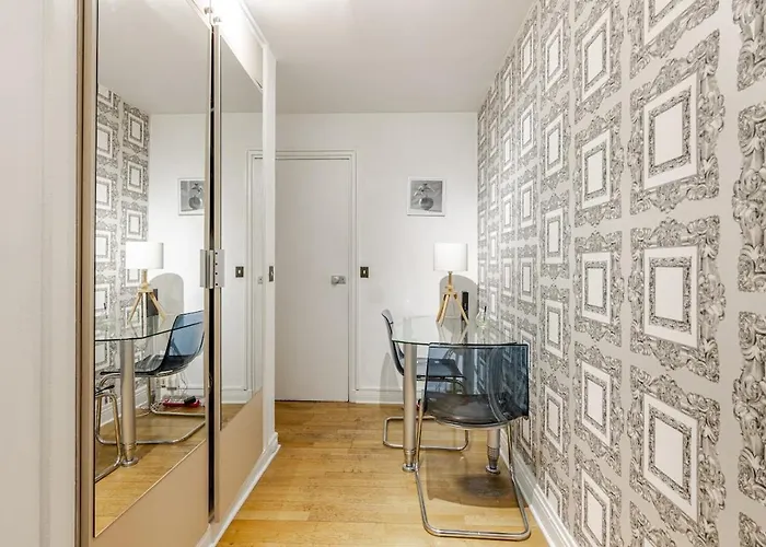 Heart Of Iii, Le Marais - Charming
